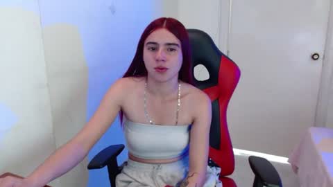 Snapshot of maxinesex_ chatting on 15, 7, 2026 maxinesex_ online show from 15, 7, 2026