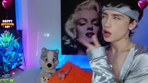 Max online show from 6, 2, 2025