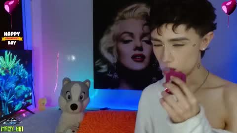 Max online show from 12, 2, 2025