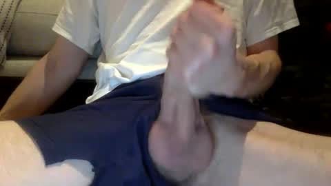 Snapshot of maxou430 chatting on 14, 1, 2025 maxou430 online show from 14, 1, 2025