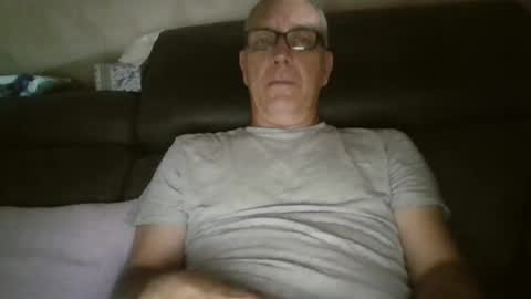 Snapshot of maxou569 chatting on 18, 6, 2026 maxou569 online show from 18, 6, 2026