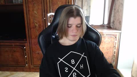 Max online show from 6, 11, 2025