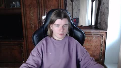 Max online show from 17, 11, 2025