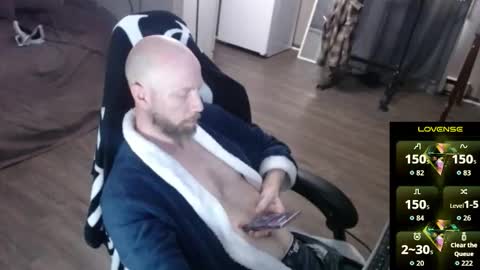 Snapshot of maxrouger chatting on 1, 3, 2026 MaxRouger online show from 1, 3, 2026