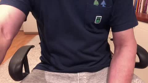 Snapshot of maxx_martin chatting on 4, 2, 2025 Max online show from 4, 2, 2025