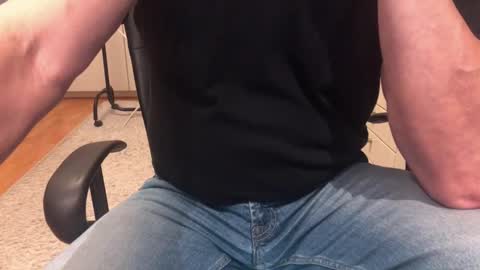 Snapshot of maxx_martin chatting on 22, 10, 2025 Max online show from 22, 10, 2025