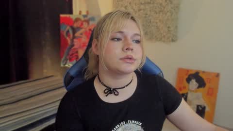 Snapshot of maxxxine_ chatting on 9, 1, 2025 Maxine Minx online show from 9, 1, 2025