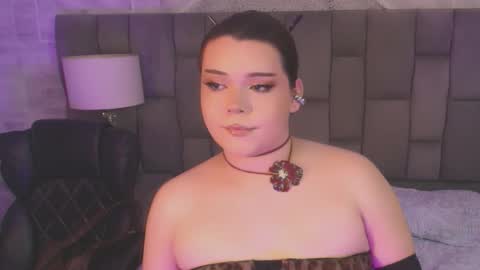 Snapshot of maxxxine_ chatting on 29, 11, 2025 Maxine Minx online show from 29, 11, 2025