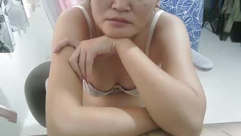 Snapshot of may171822 chatting on 19, 5, 2026 may online show from 19, 5, 2026