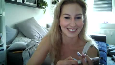 Snapshot of may4jay chatting on 3, 8, 2026 may4jay online show from 3, 8, 2026