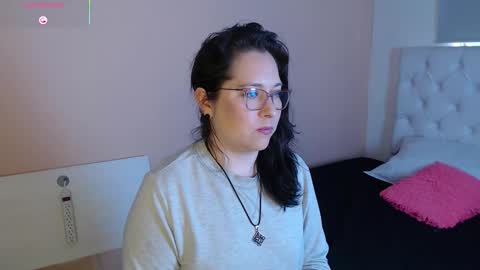 May online show from 3, 2, 2026