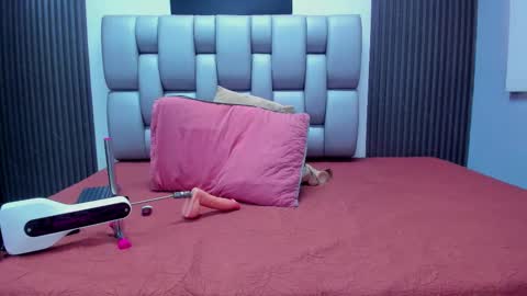 Snapshot of may_clanfort chatting on 25, 3, 2026 MAY online show from 25, 3, 2026