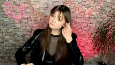 may online show from 19, 5, 2026