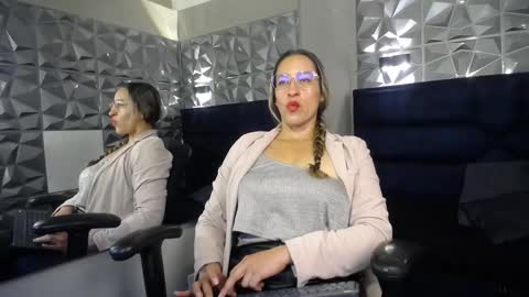 Maya online show from 3, 10, 2025