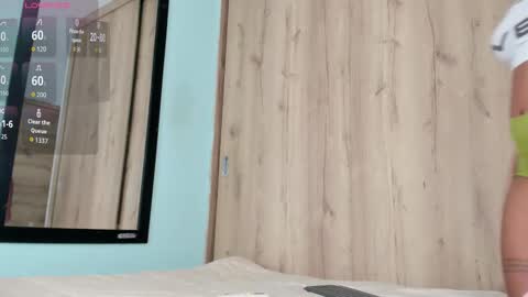 Snapshot of maya__fox chatting on 20, 3, 2026 OF mayitta19 online show from 20, 3, 2026