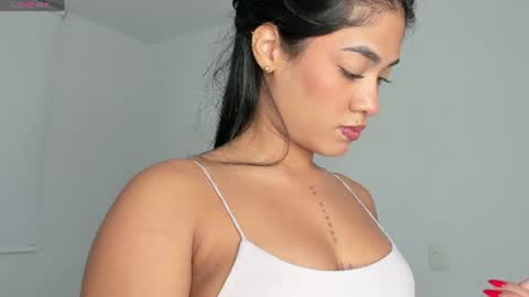 Snapshot of maya__fox chatting on 22, 7, 2026 OF mayitta19 online show from 22, 7, 2026