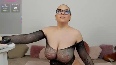 Maya online show from 19, 2, 2026