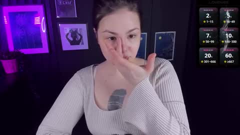 Woman online show from 17, 2, 2025