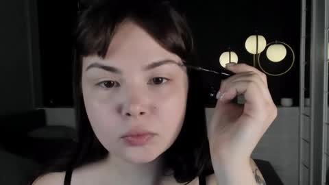 Woman online show from 28, 10, 2025