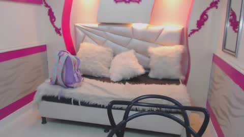 Maya online show from 20, 12, 2024