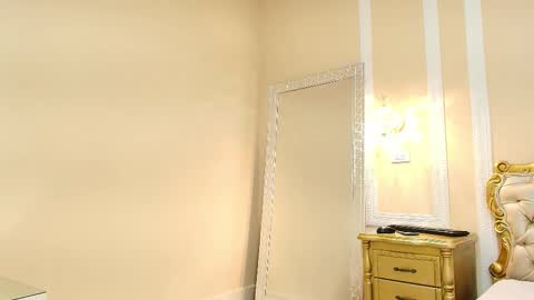 M A Y A  B A K E R online show from 13, 2, 2026