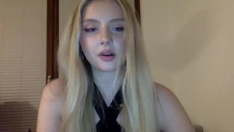 mayaflirt online show from 22, 4, 2026