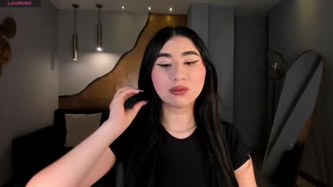 Snapshot of mayamoretti chatting on 15, 1, 2026 Maya online show from 15, 1, 2026