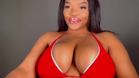 Snapshot of maybabi chatting on 2, 2, 2025 MayBabi online show from 2, 2, 2025