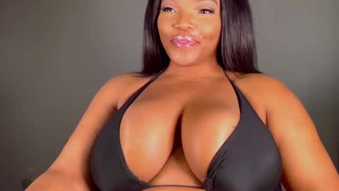 Snapshot of maybabi chatting on 7, 2, 2025 MayBabi online show from 7, 2, 2025