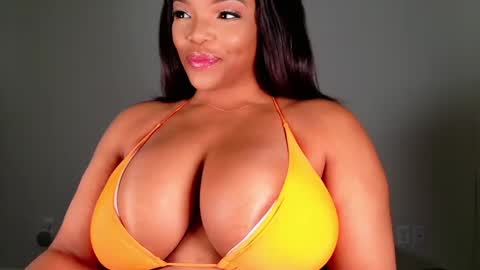 Snapshot of maybabi chatting on 8, 2, 2025 MayBabi online show from 8, 2, 2025