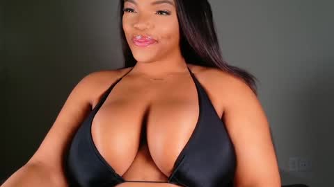 Snapshot of maybabi chatting on 15, 2, 2025 MayBabi online show from 15, 2, 2025