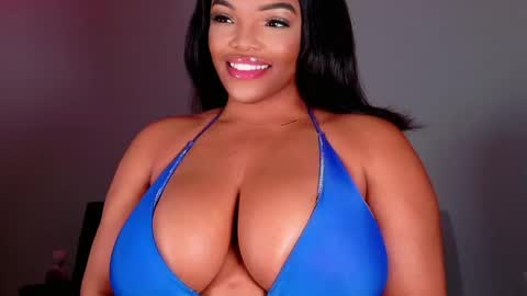 Snapshot of maybabi chatting on 7, 3, 2025 MayBabi online show from 7, 3, 2025