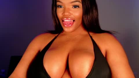 Snapshot of maybabi chatting on 12, 3, 2025 MayBabi online show from 12, 3, 2025