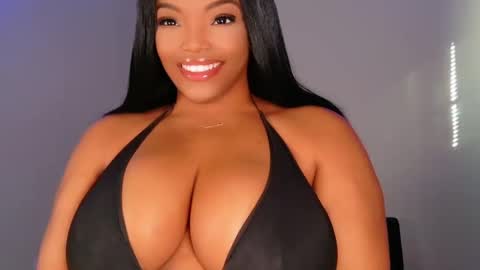 Snapshot of maybabi chatting on 18, 9, 2025 MayBabi online show from 18, 9, 2025