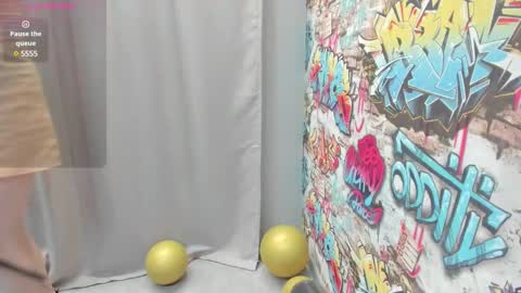 Mia GMT2 Mon 3-9 AM Tue 3-9 AM Wed 3-9 AMThur 10 AM - 4 PM  Fri 3-9 AM Sat 3-9 AM Sun 3-9 AM. online show from 4, 2, 2025