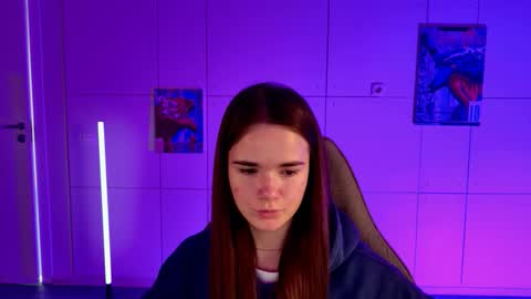 maybloom_ online show from 9, 11, 2025