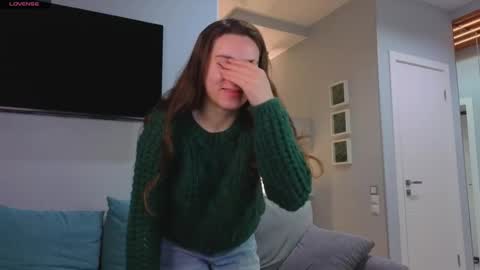 My name Casey  online show from 26, 10, 2025