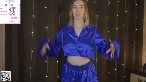 Violet online show from 30, 12, 2024