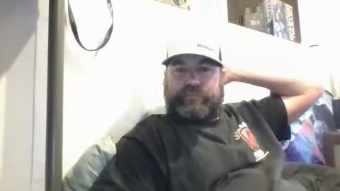 Snapshot of mayoramx chatting on 9, 3, 2026 Dad bod 43 online show from 9, 3, 2026