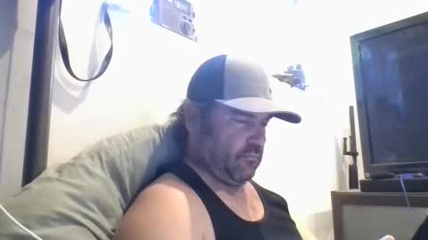 Snapshot of mayoramx chatting on 17, 3, 2026 Dad bod 43 online show from 17, 3, 2026