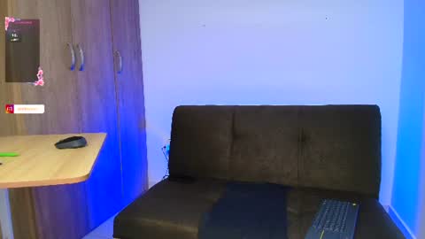 Snapshot of mazi__keen__ chatting on 11, 6, 2026 Mazi keen online show from 11, 6, 2026