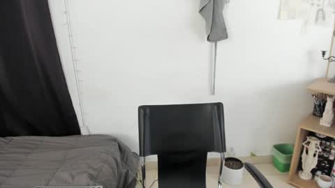 mazikeen_18 online show from 24, 12, 2024