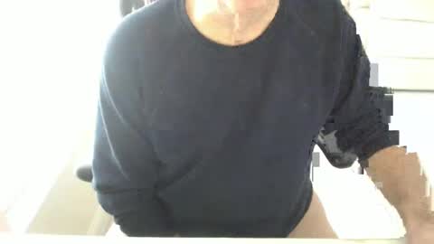 Snapshot of mbeastie chatting on 19, 1, 2025 Beastie online show from 19, 1, 2025