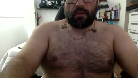 Snapshot of mbotve chatting on 1, 2, 2026 VzlaMan online show from 1, 2, 2026