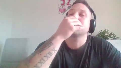 McFly online show from 8, 2, 2026