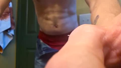 mclovinmackay online show from 16, 2, 2026