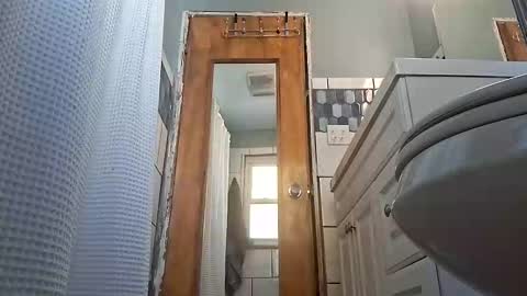 Snapshot of mcmuffin1827 chatting on 3, 11, 2025 Mcmuffin1827 online show from 3, 11, 2025