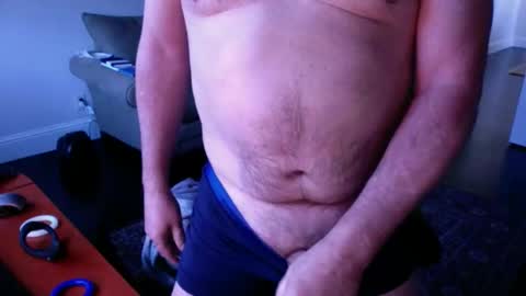 mdog9669 online show from 19, 4, 2026