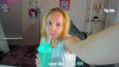 Snapshot of me1issa_bell chatting on 20, 2, 2026 Melissa online show from 20, 2, 2026