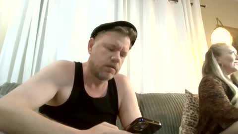 Snapshot of me2283 chatting on 24, 6, 2026 me2283 online show from 24, 6, 2026
